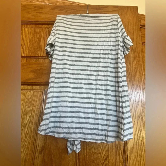 Green Envelope - Los Angeles - Short Sleeve Shirt - Picture 3 of 3